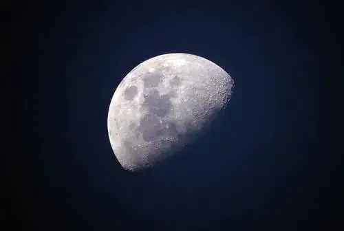 Best phone for Moon photography